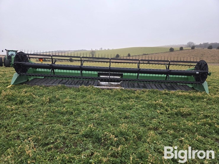 2015-john-deere-630fd-image-2