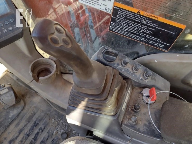 2012-hitachi-zx160-lc-3-image-9