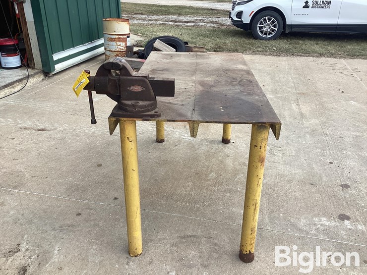 heavy-duty-metal-work-bench-image-8