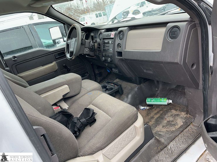 2010-ford-f150-image-26