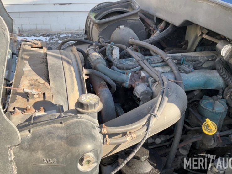 2007-international-durastar-4300-image-58