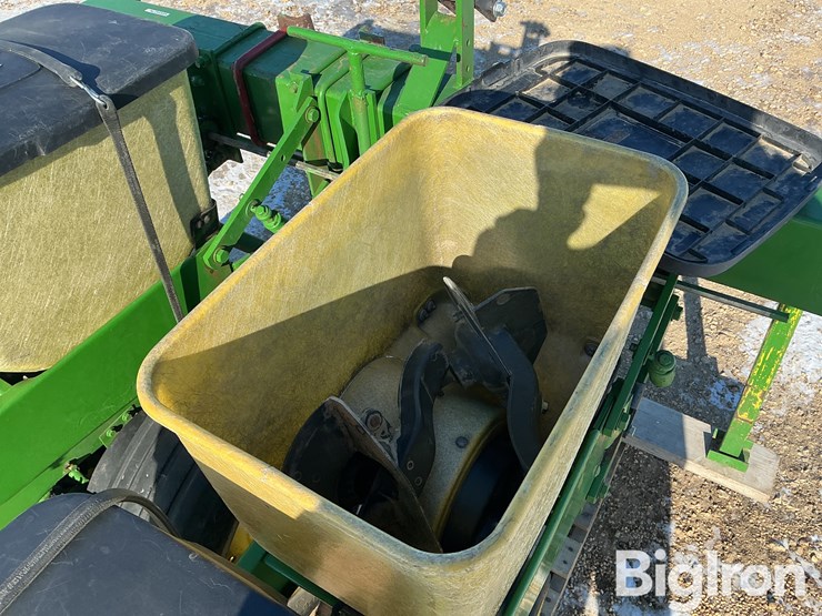 john-deere-30-image-19