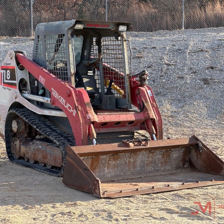 2016 TAKEUCHI TL8