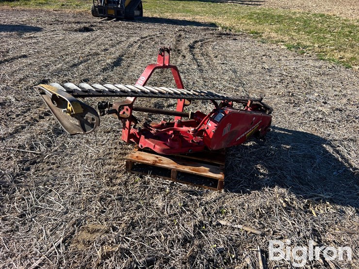 international-1300-image-9