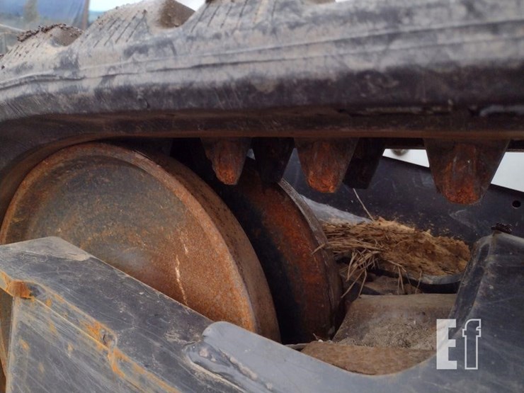 2022-bobcat-t595-image-34