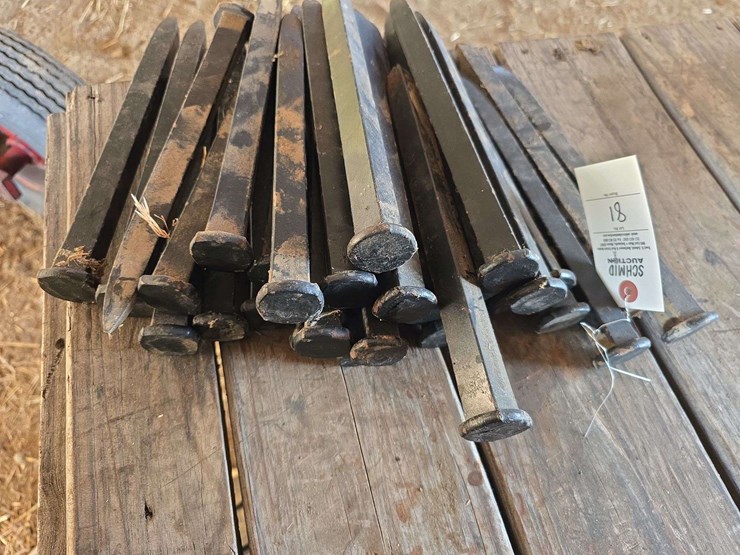 approx-30-10"-spikes-for-harrow-image-2