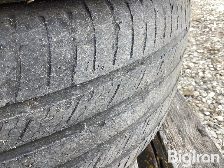 michelin-235/55r20-tires-image-14
