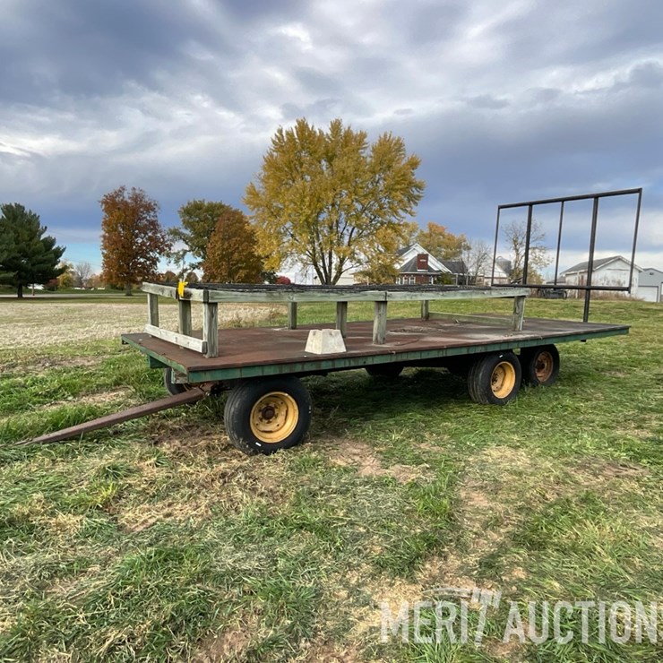 20ft. Hay Rack with Steel Deck