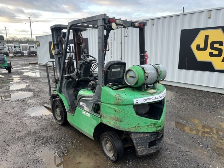 2008-mitsubishi-fg25n-image-6