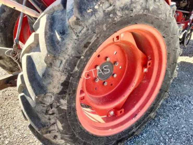 kubota-l2800-image-12