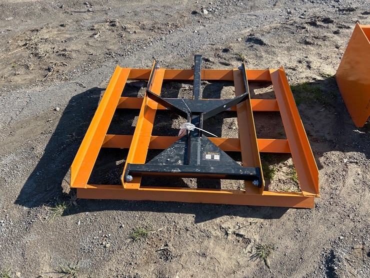 #40-•-unused-4’-3pt-land-leveler-image-1