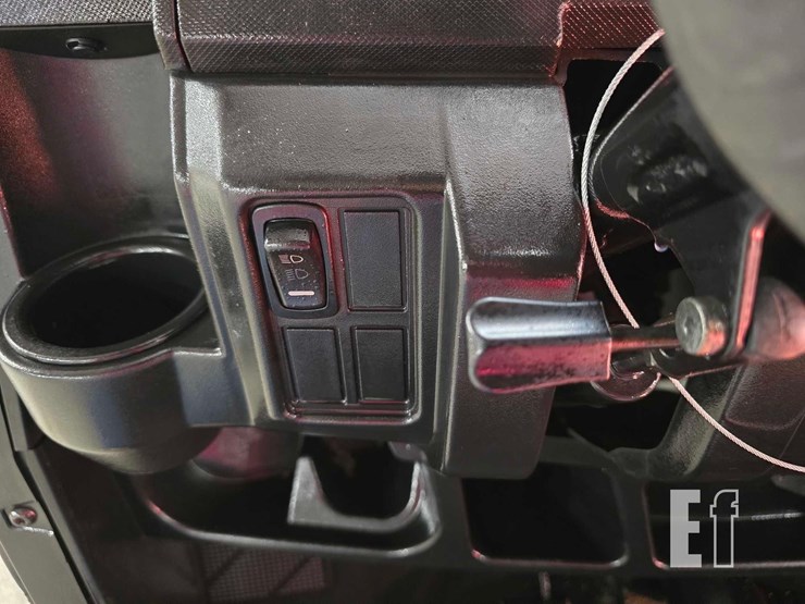 polaris-pro-xd-fs-diesel-crew-image-14