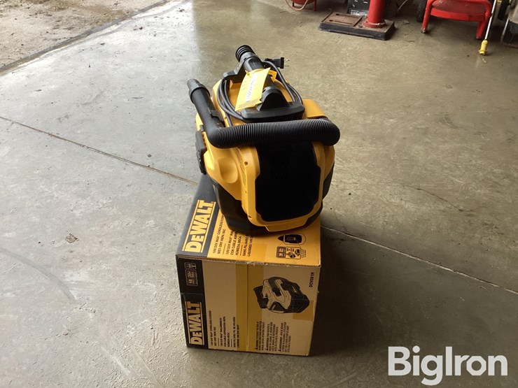 dewalt-cordless/corded-wet-dry-hepa-vac-image-8