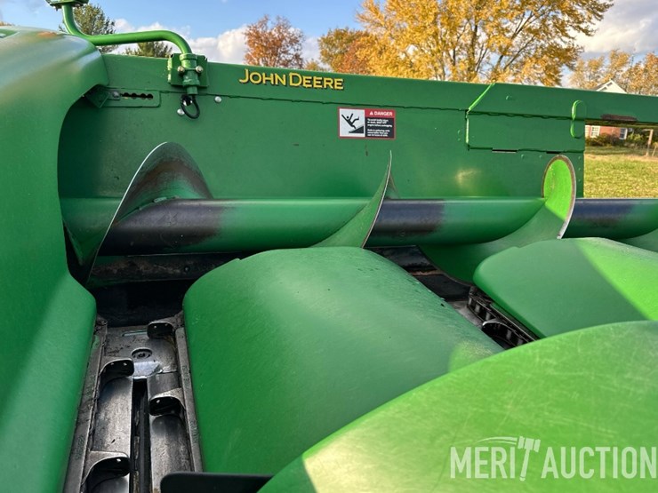 john-deere-608c-image-16