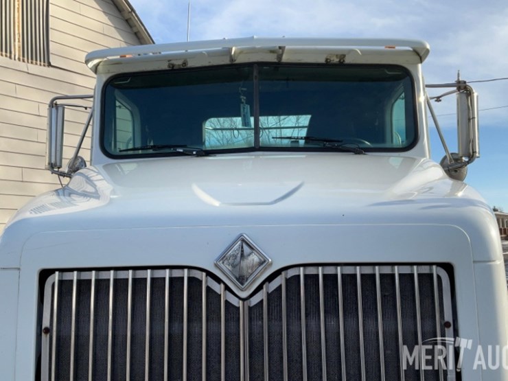 1999-international-9100-image-9