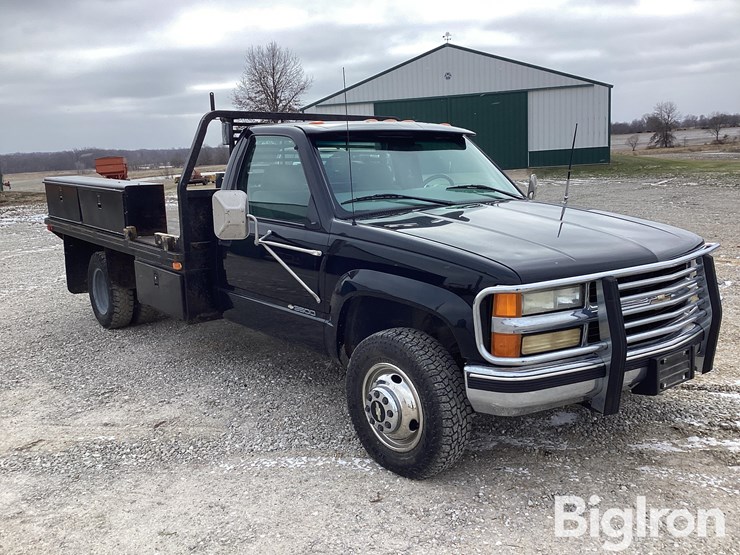 1999-chevrolet-3500-image-3