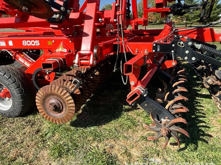 2016-kuhn-krause-8005-excelerator-verticle-tillage-tool-image-29