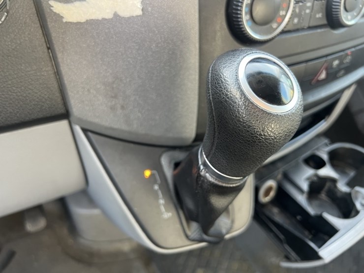 2016-freightliner-sprinter-3500-image-31