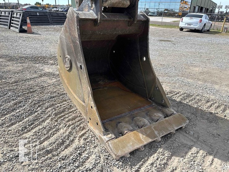 2023-xcmg-xe210u-image-10