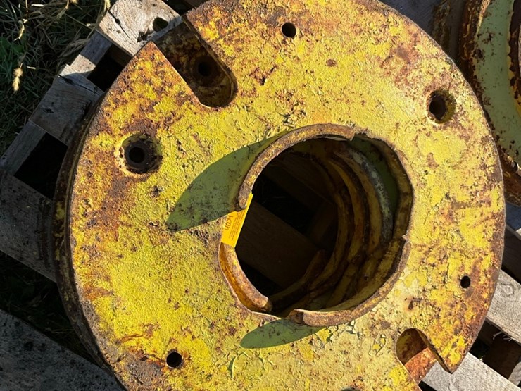 (5)-tractor-wheel-weights-image-3