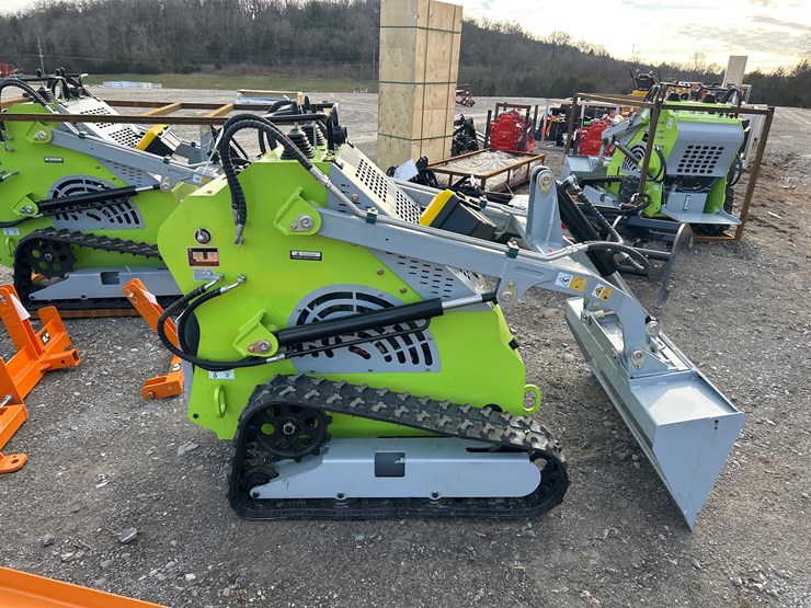 #88-•-ats-t460-mini-track-skid-steer-image-1