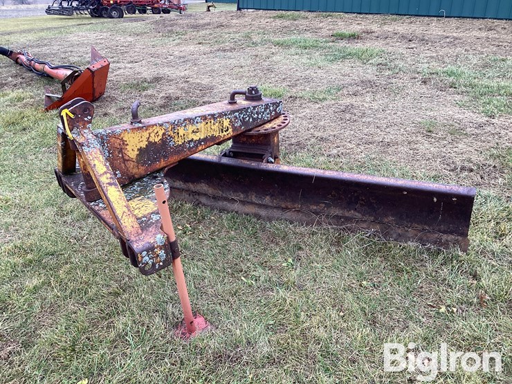 big-rhino-8’-blade-image-1