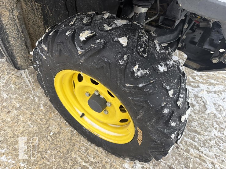 john-deere-gator-xuv-835m-image-19