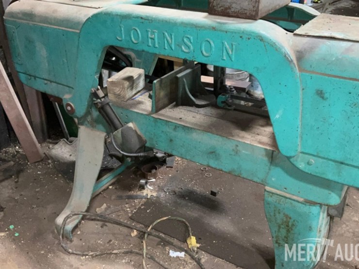 dake-johnson-band-saw-image-3