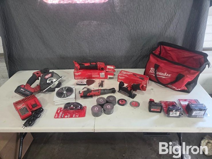 milwaukee-battery-operated-hand-tools-image-2