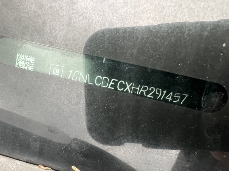 2017-chevrolet-tahoe-image-9