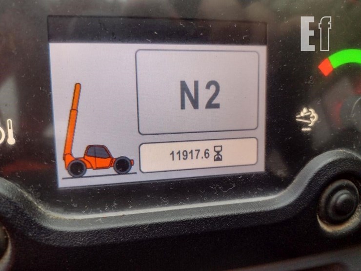 2016-jlg-1255-image-7