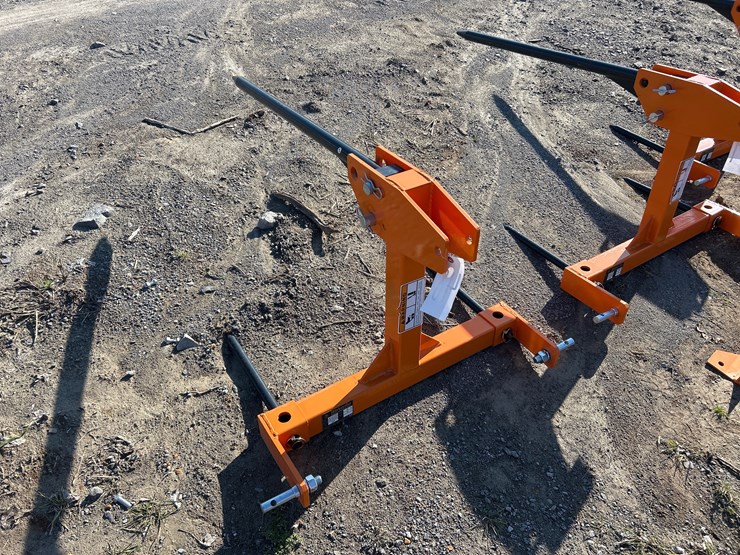 #48-•-unused-3pt-hay-spear-image-2