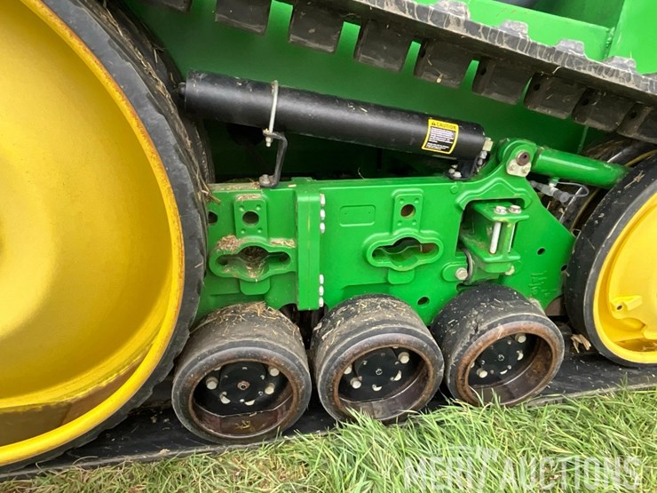 2010-john-deere-8345rt-image-34