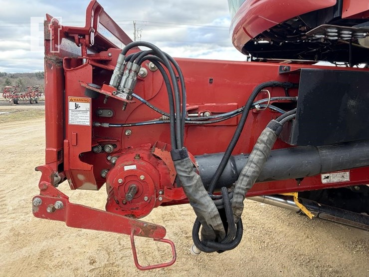 2012-case-ih-7120-image-19