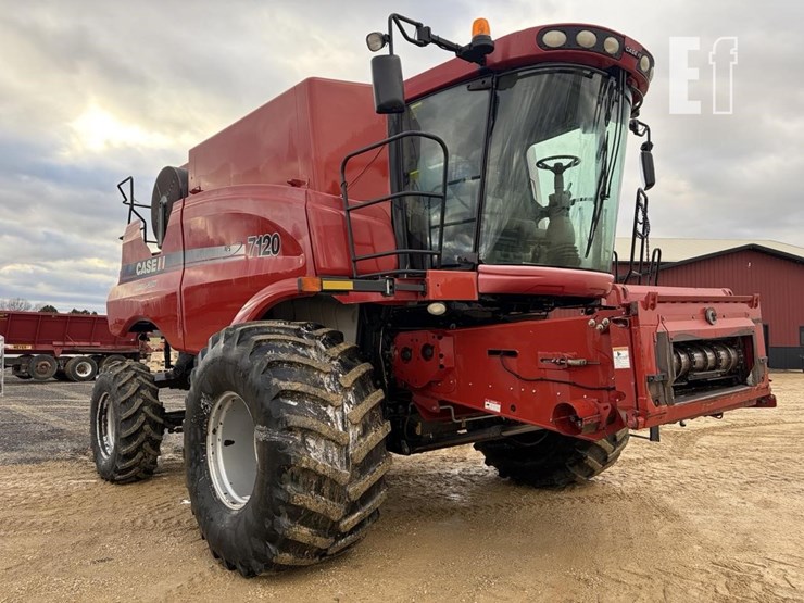 2012-case-ih-7120-image-7