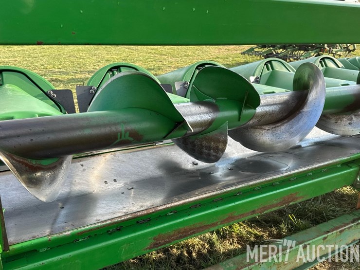 john-deere-608c-image-30