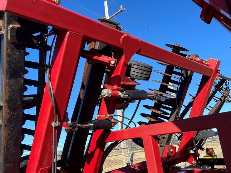 #4-•-2019-mcfarlane-5124-image-12