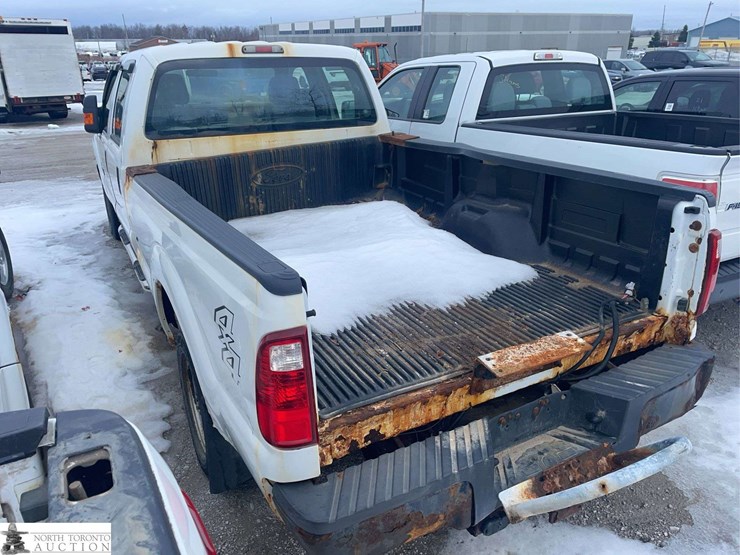 2011-ford-f250-image-4