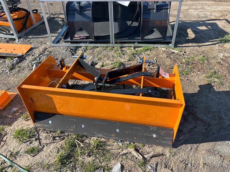 #42-•-unused-4’-box-blade-image-3