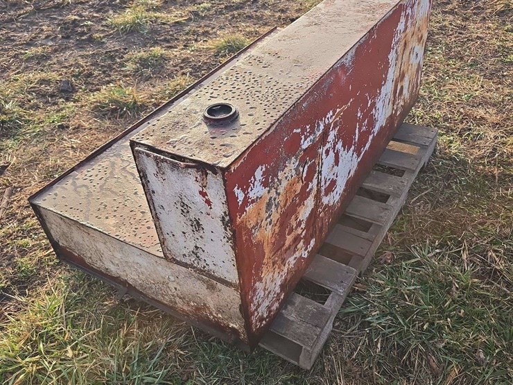 l-shaped-fuel-tank-has-crack-125gallon-image-3
