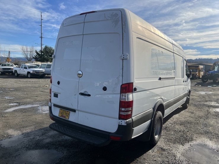 2016-freightliner-sprinter-3500-image-4