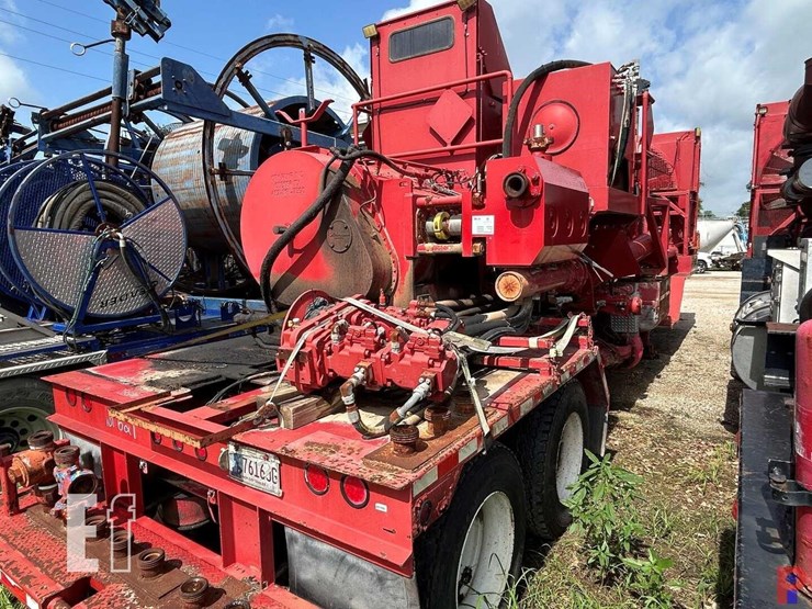 2009-cummins-kta50-image-1