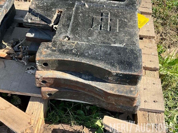 (3)-ih-suitcase-weights-image-8