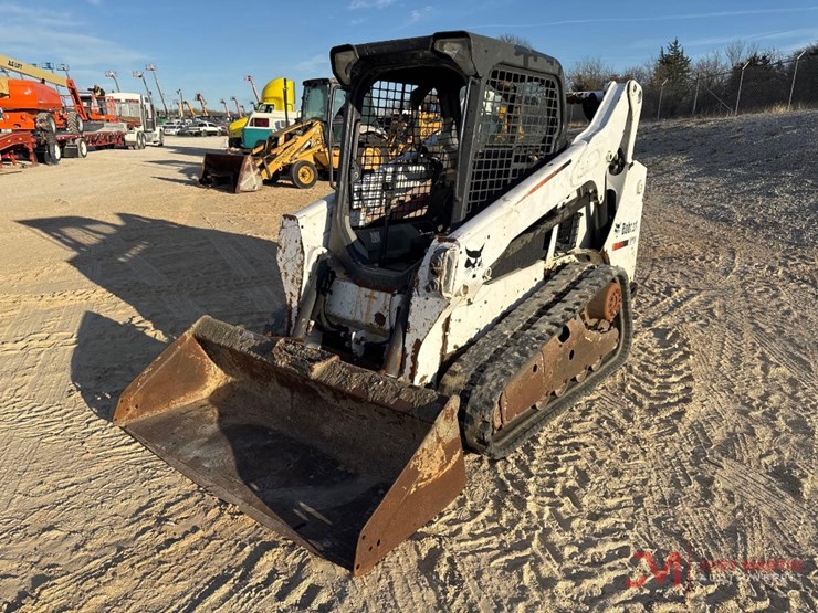 2015-bobcat-t590-image-4