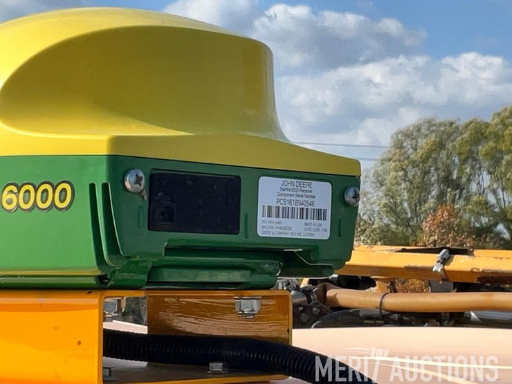 2010-hagie-sts14-image-95