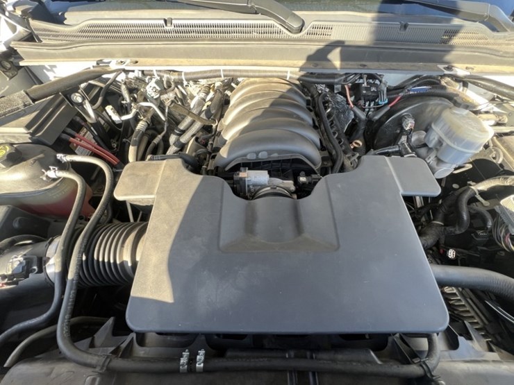 2018-chevrolet-tahoe-image-13