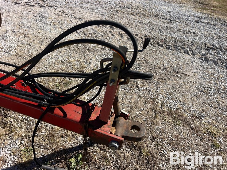 case-ih-3950-image-9