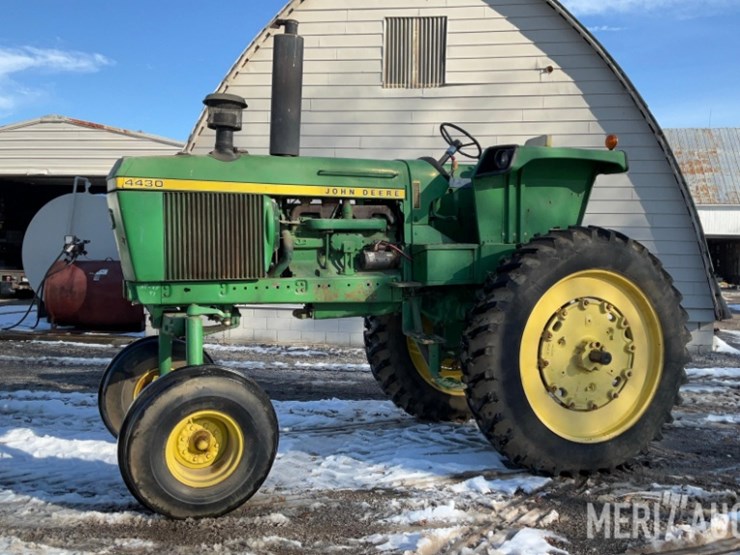 john-deere-4430-image-1