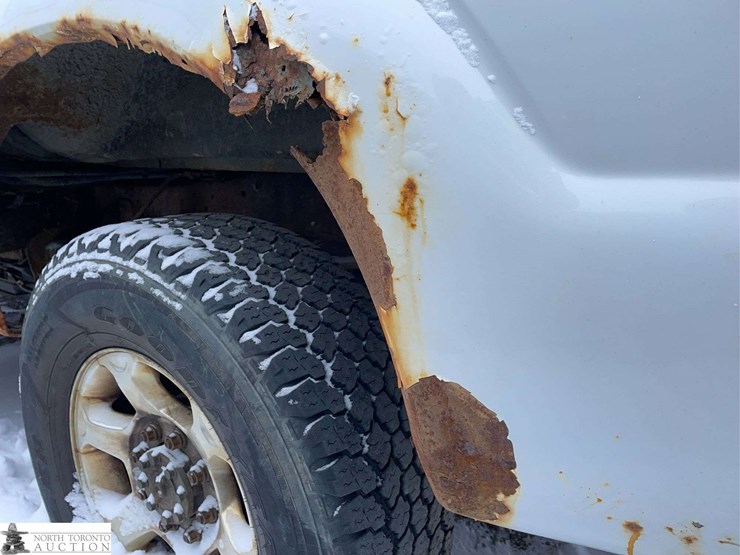 2013-ford-f350-image-24