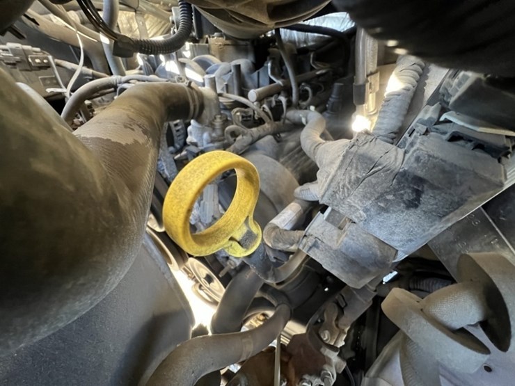 2011-ford-e350-image-16